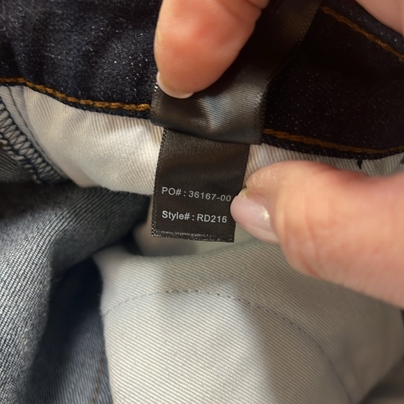 ROARK Men’s HWY 128 Dark Wash Straight Leg Jeans NWOT size 32 - Picture 9 of 13